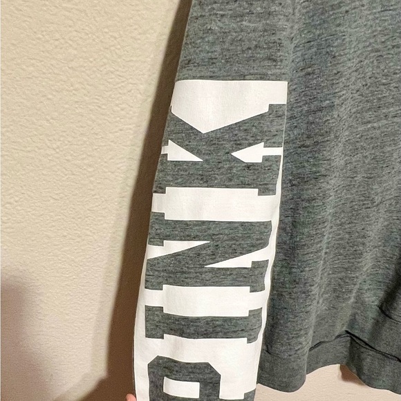 PINK Victoria's Secret Women's Gray Quarter-Zip Sweater- Size Medium - Picture 5 of 5